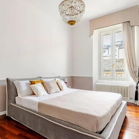 Centre Luxury Piazza Del Popolo Apartamento Rávena